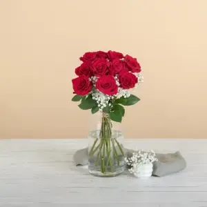 Ramo de rosas rojas
