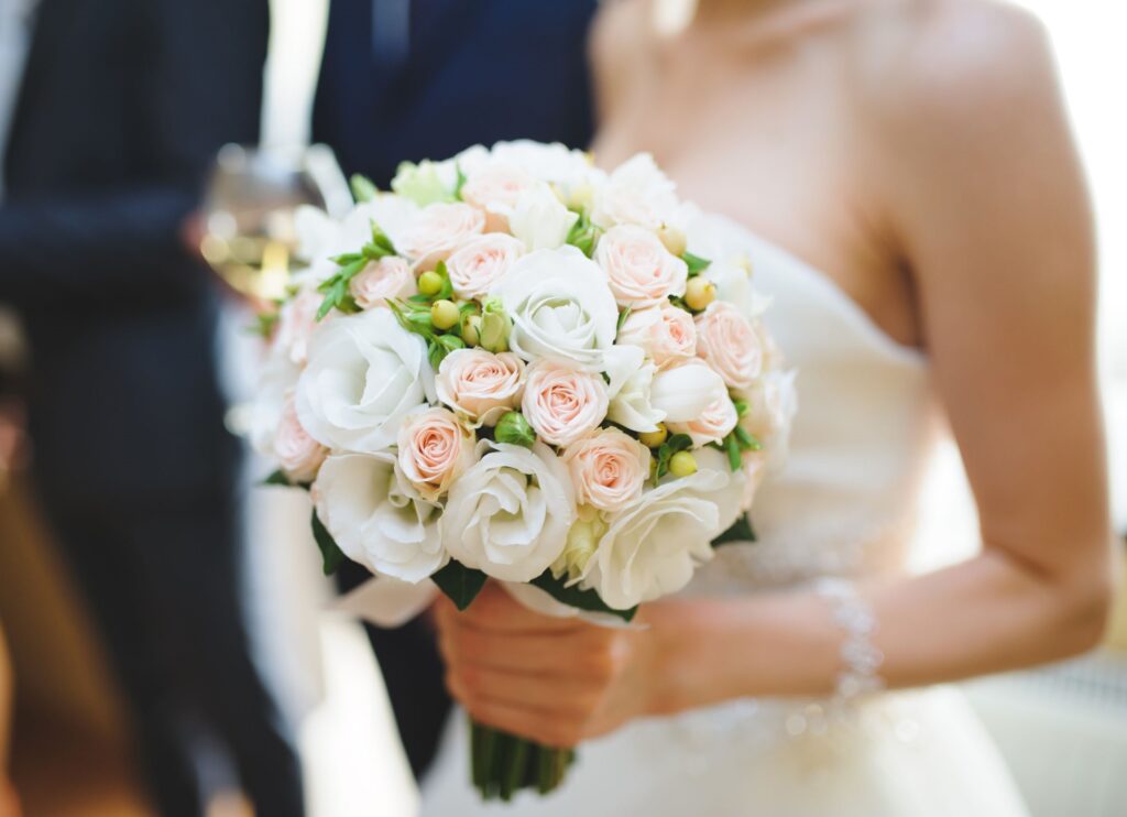 Ramo de novia con lisianthus