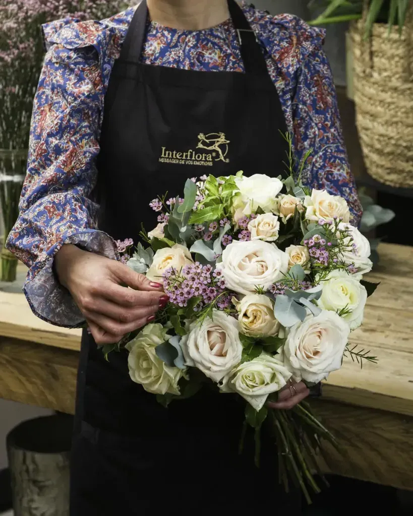 Floristería Interflora — imagen ciudad 31