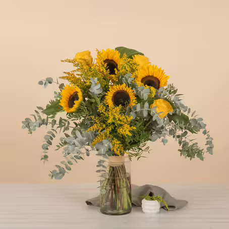 Girasoles y Rosas Amarillas