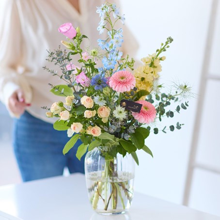 Dreamy Summer Vase.