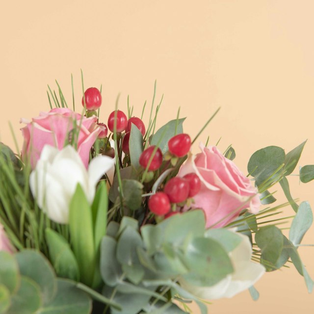 Rosas y tulipanes